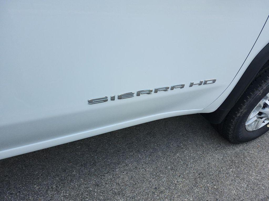 new 2025 GMC Sierra 2500 car, priced at $52,123