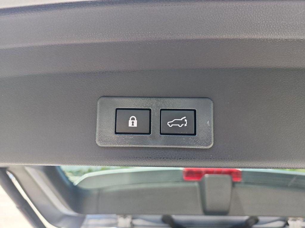 used 2023 Subaru Ascent car, priced at $33,997