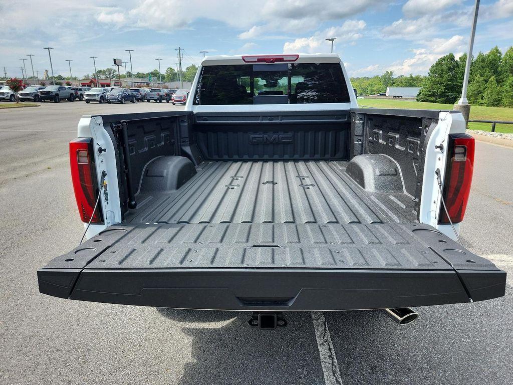 new 2025 GMC Sierra 2500 car, priced at $70,756