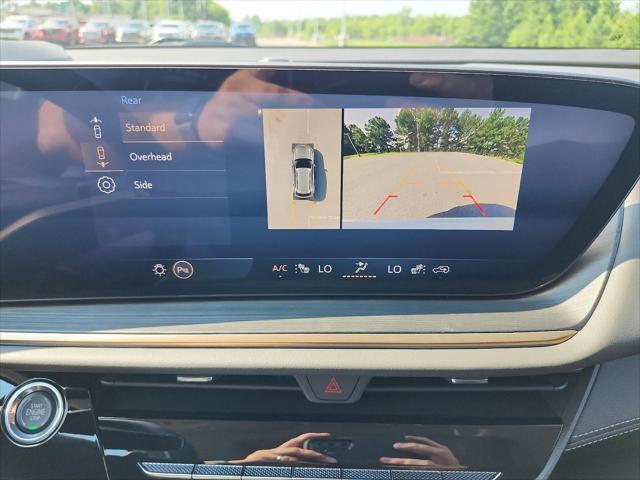 new 2025 Buick Envision car, priced at $43,376
