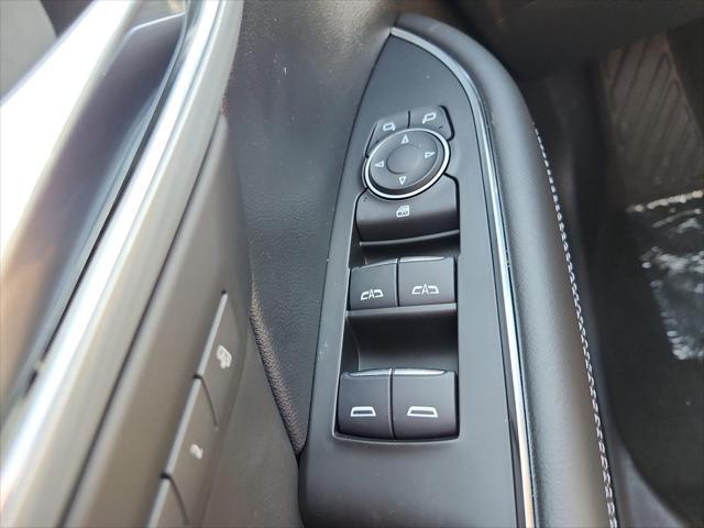 new 2025 Buick Envision car, priced at $43,376