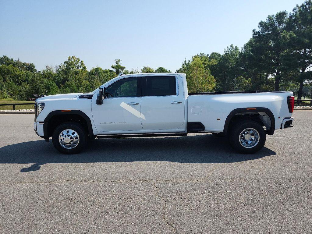 new 2026 GMC Sierra 3500 car, priced at $97,543