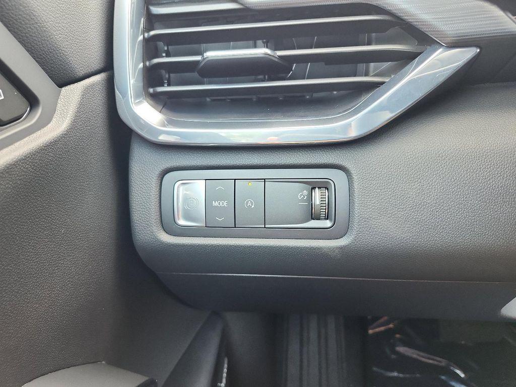 new 2026 GMC Acadia car, priced at $47,214