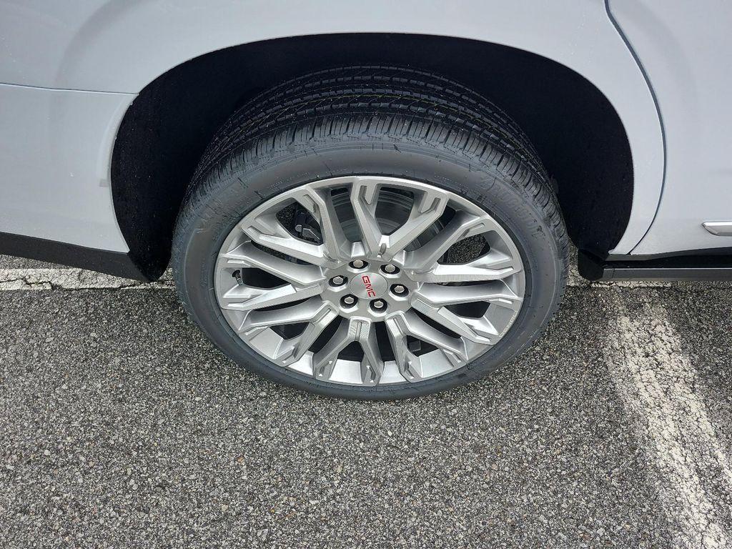 new 2026 GMC Yukon car, priced at $92,937