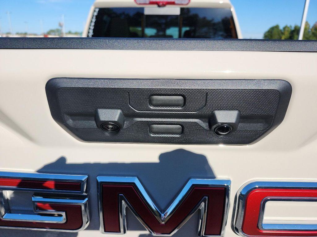 new 2026 GMC Sierra 2500 car, priced at $83,608