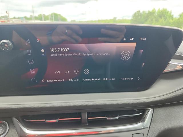 new 2025 Buick Envista car, priced at $26,834