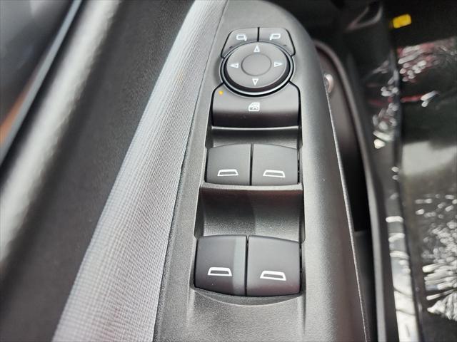 new 2025 Buick Envista car, priced at $26,834