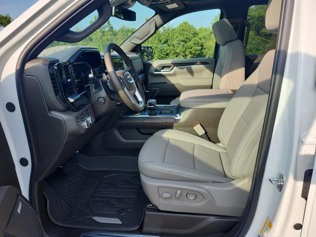 new 2026 GMC Sierra 1500 car, priced at $67,840