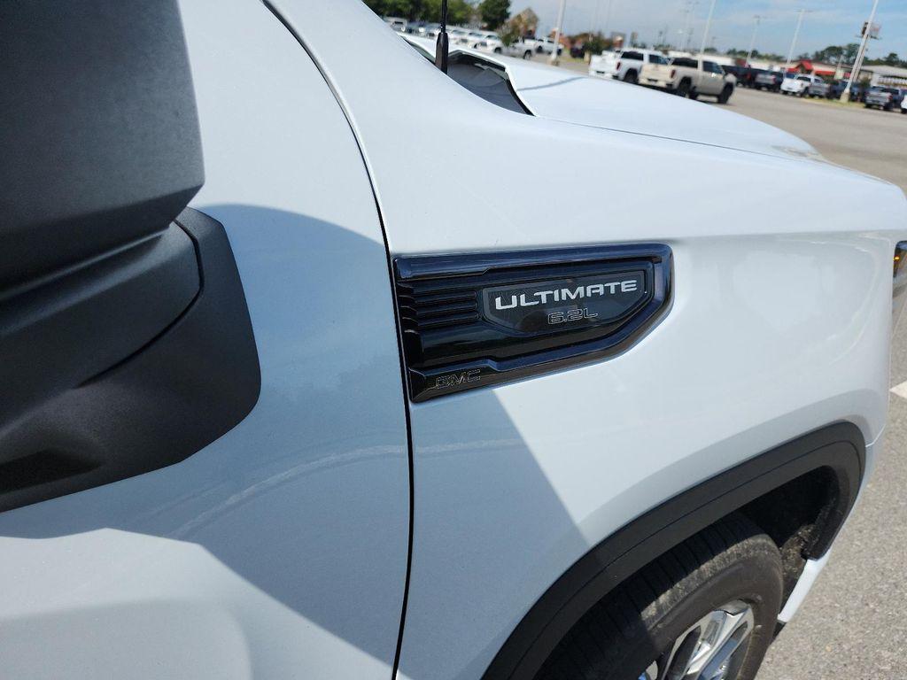 new 2026 GMC Sierra 1500 car, priced at $79,275