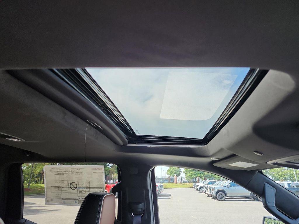 new 2026 GMC Sierra 1500 car, priced at $79,275