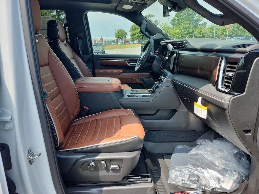 new 2025 GMC Sierra 2500 car, priced at $87,958