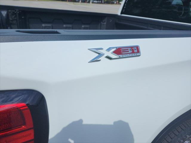 new 2025 GMC Sierra 1500 car, priced at $57,865