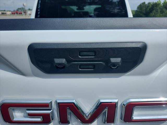 new 2025 GMC Sierra 1500 car, priced at $57,865