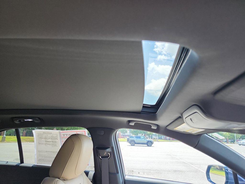 used 2024 Cadillac XT4 car, priced at $36,769