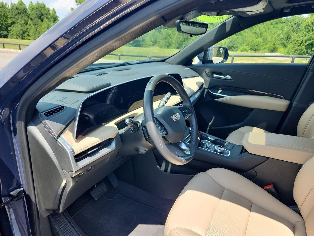 used 2024 Cadillac XT4 car, priced at $36,769