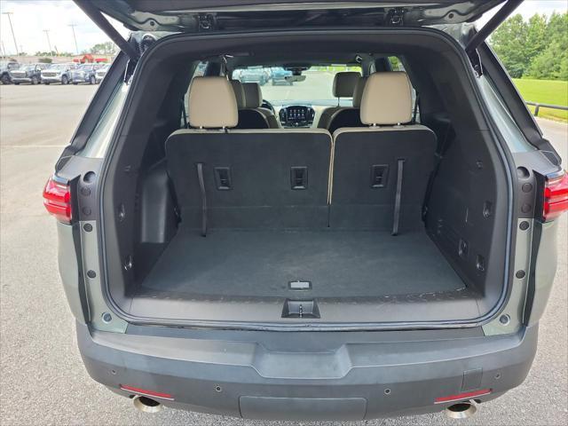 used 2022 Chevrolet Traverse car, priced at $29,149