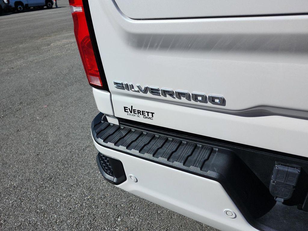 used 2024 Chevrolet Silverado 2500 car, priced at $67,589
