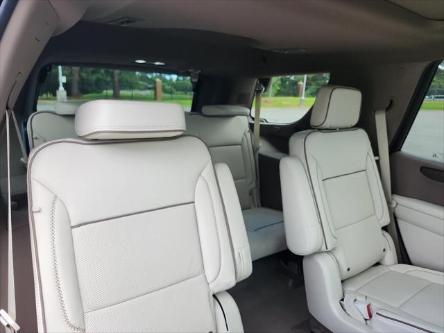 used 2025 GMC Yukon car, priced at $82,994