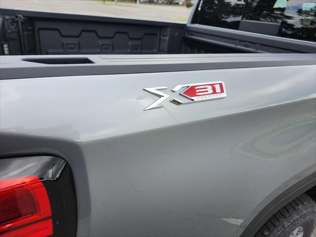 new 2025 GMC Sierra 1500 car, priced at $59,724