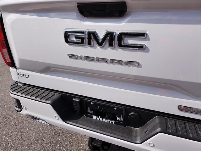 new 2024 GMC Sierra 1500 car, priced at $55,402