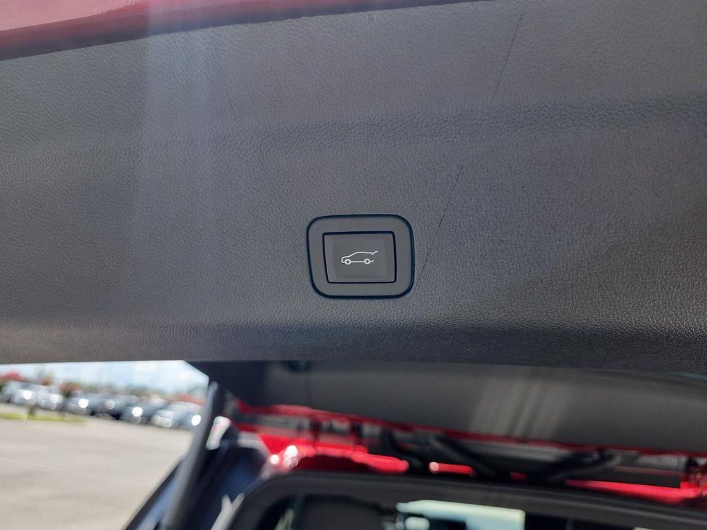 new 2025 GMC Yukon car, priced at $94,560