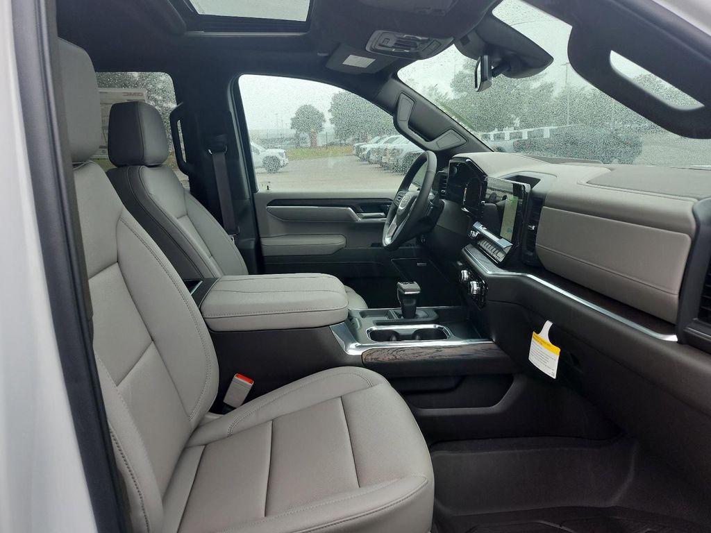 new 2026 GMC Sierra 1500 car, priced at $59,993