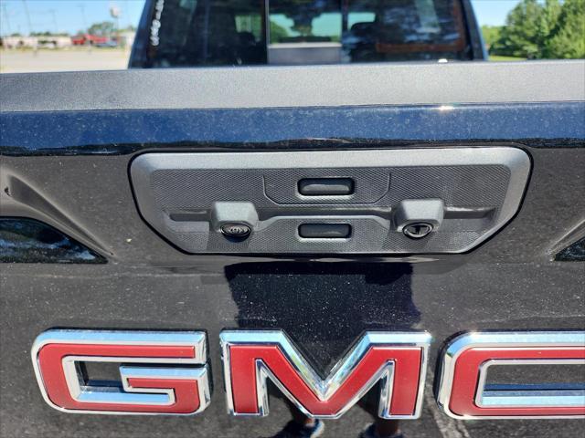 new 2025 GMC Sierra 1500 car, priced at $64,277