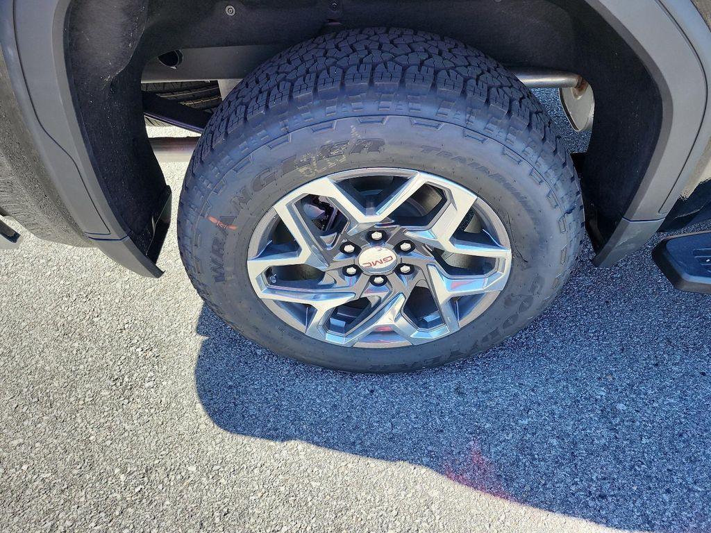 new 2026 GMC Sierra 1500 car, priced at $57,227