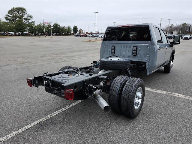 new 2025 GMC Sierra 3500 car, priced at $70,828