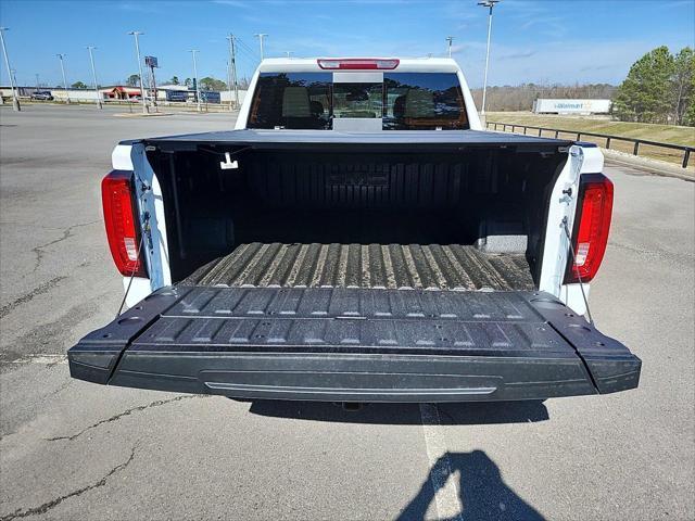 new 2025 GMC Sierra 1500 car, priced at $63,646