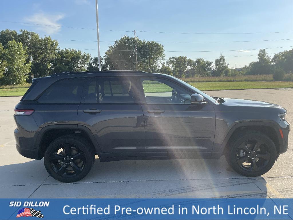 used 2023 Jeep Grand Cherokee car, priced at $34,992