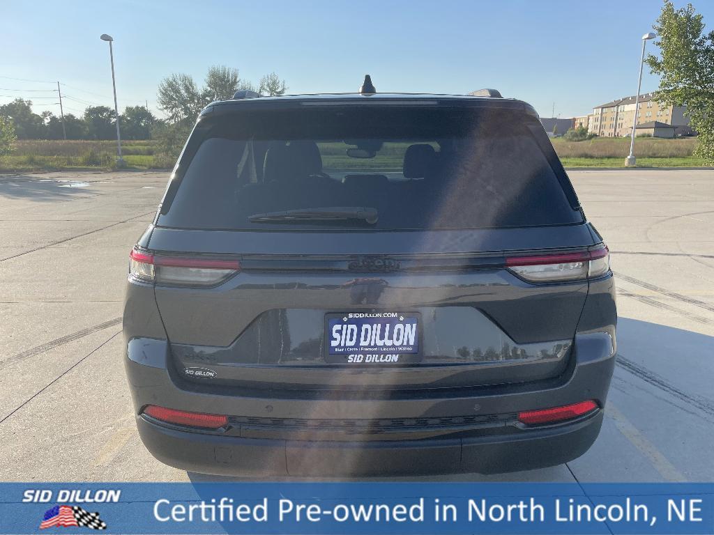 used 2023 Jeep Grand Cherokee car, priced at $34,992