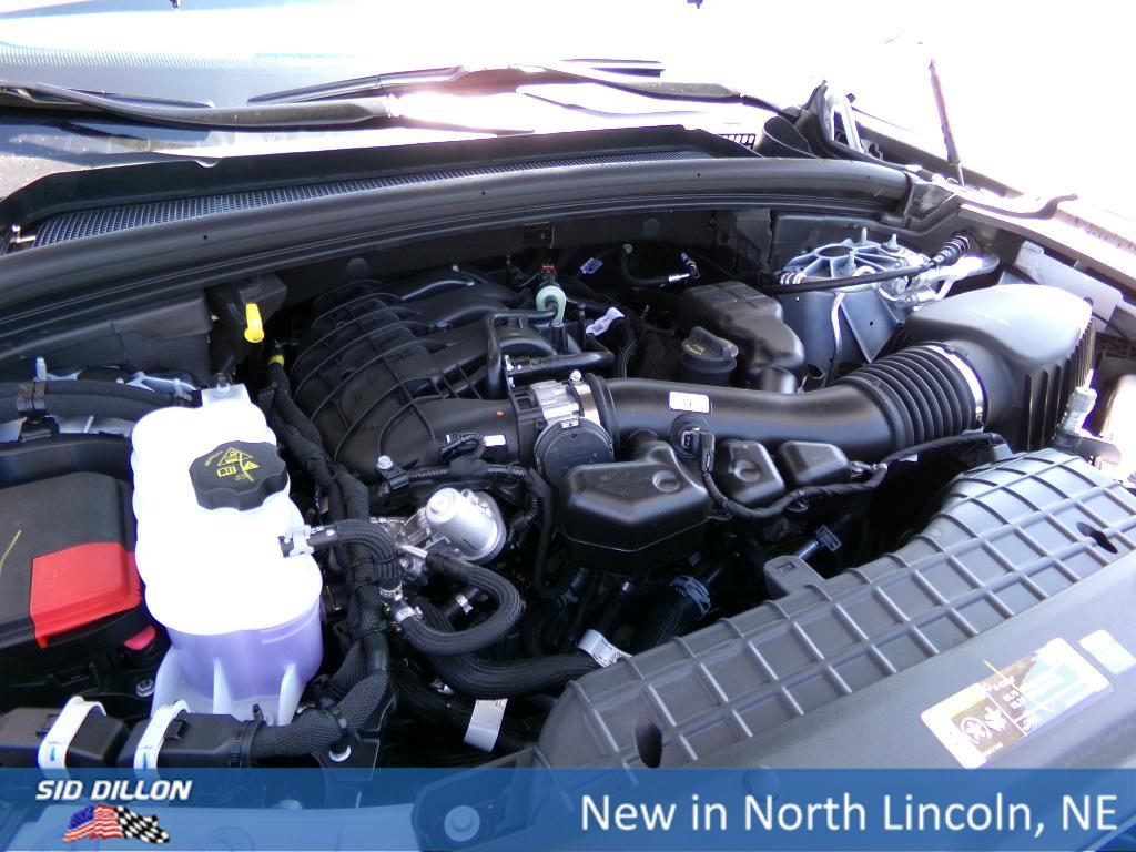 new 2025 Jeep Grand Cherokee car, priced at $42,450