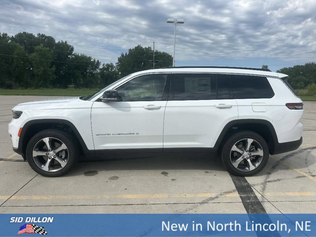 new 2025 Jeep Grand Cherokee L car, priced at $51,242