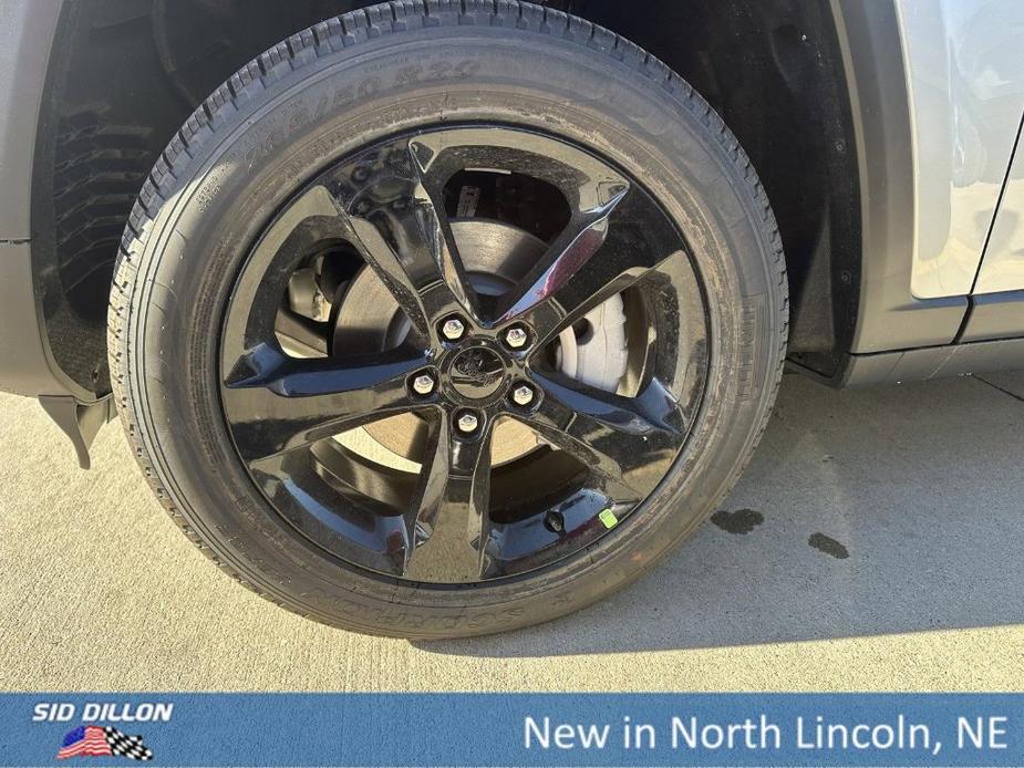 new 2025 Jeep Grand Cherokee car, priced at $46,520