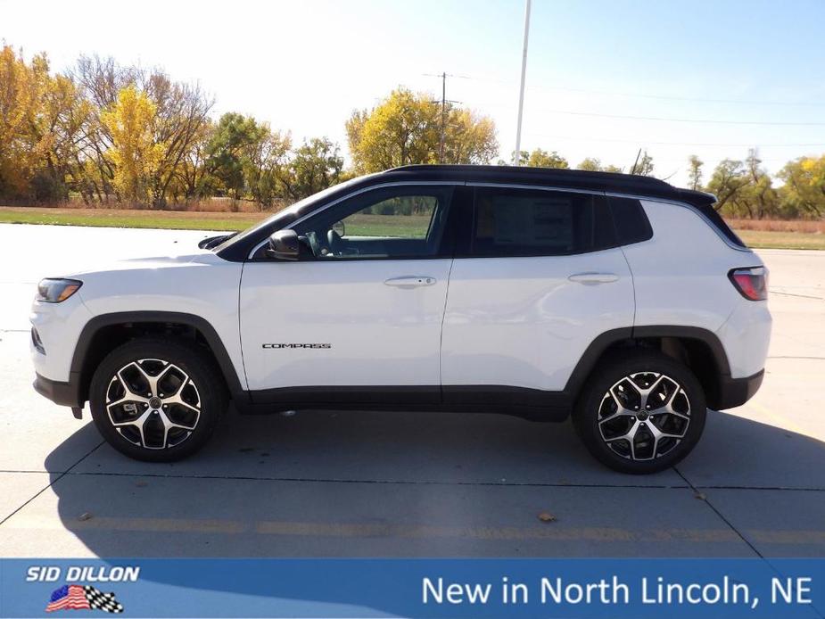 new 2025 Jeep Compass car, priced at $30,840