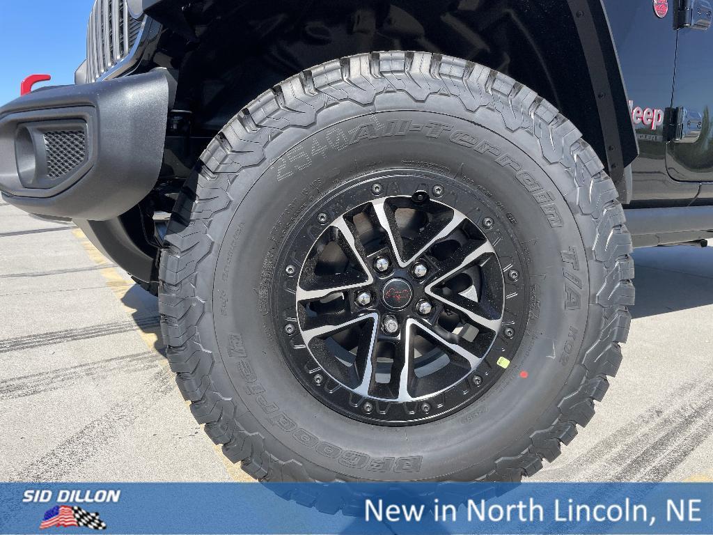 new 2025 Jeep Wrangler car, priced at $61,977