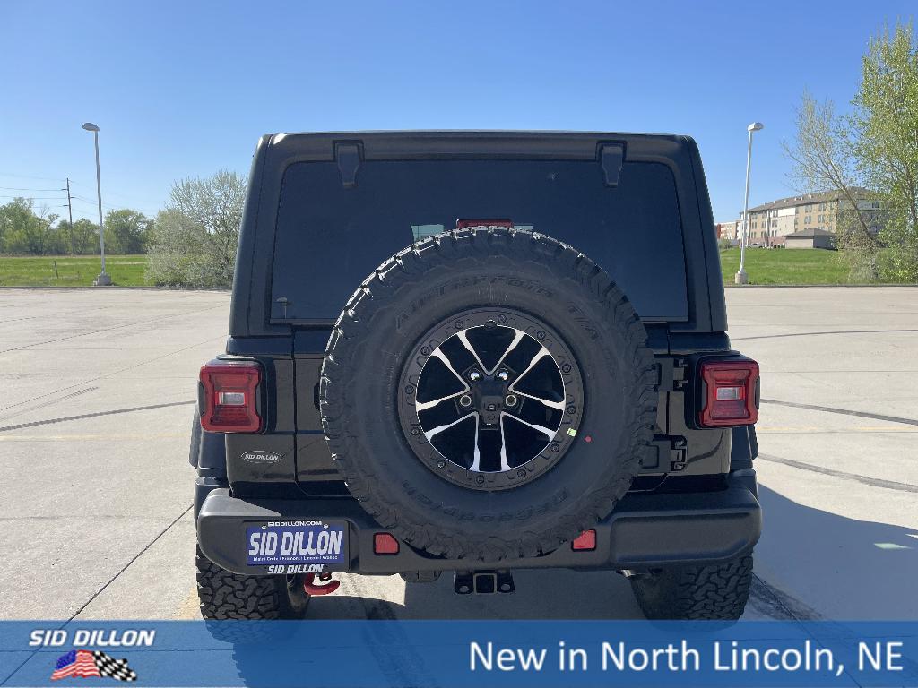 new 2025 Jeep Wrangler car, priced at $61,977