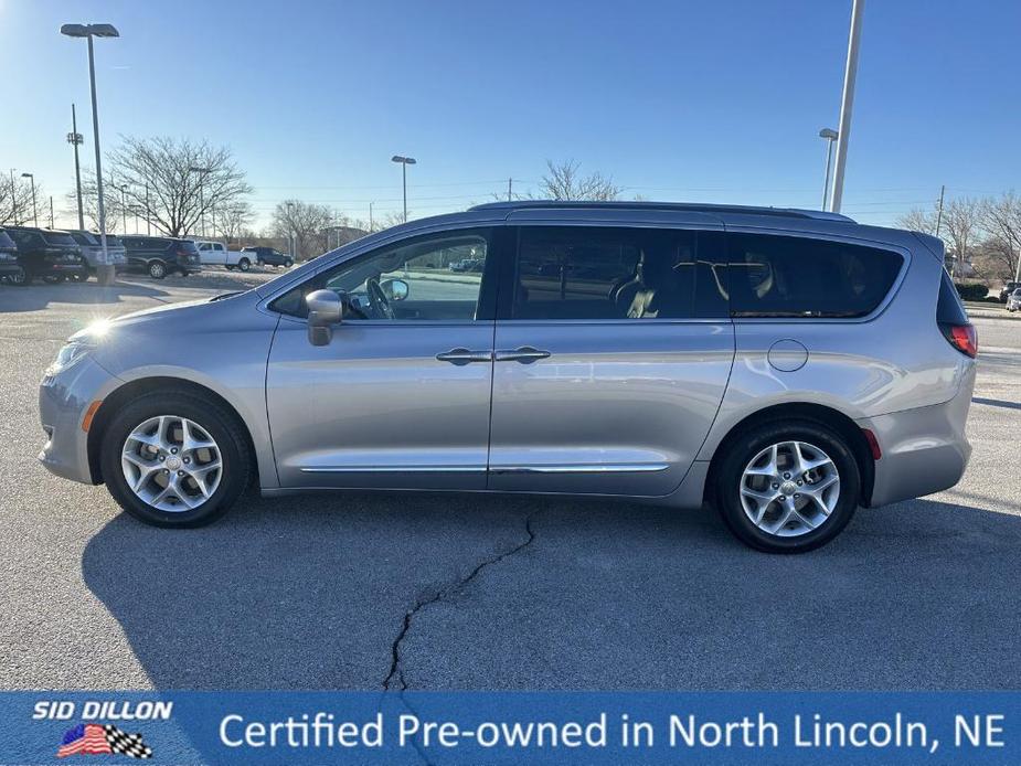 used 2017 Chrysler Pacifica car, priced at $15,492