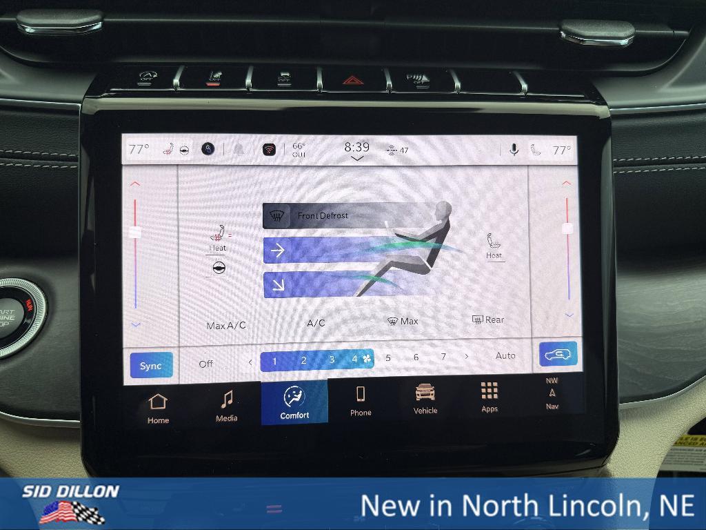 new 2025 Jeep Grand Cherokee car, priced at $44,870