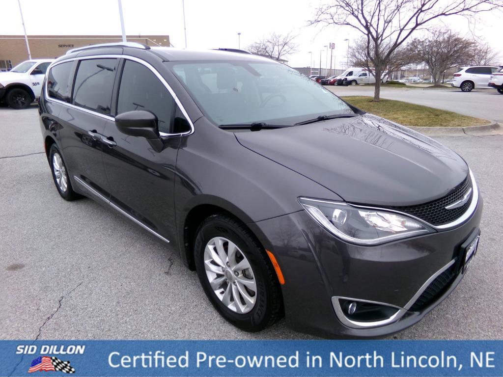 used 2018 Chrysler Pacifica car, priced at $16,991