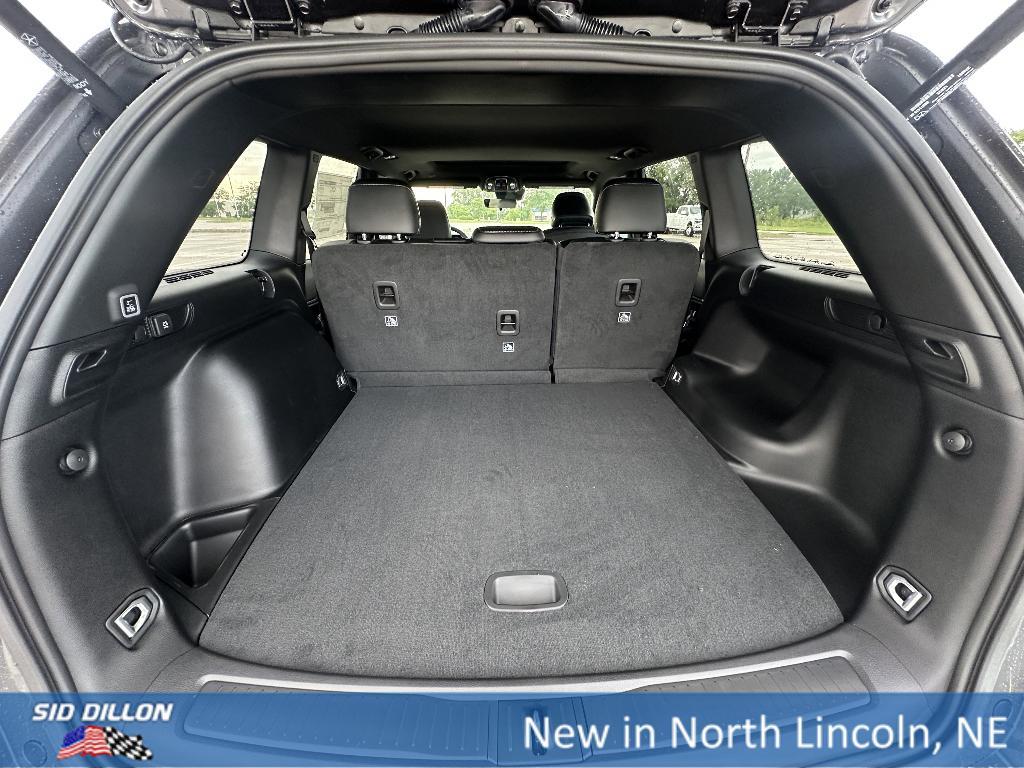 new 2025 Jeep Grand Cherokee car, priced at $42,344