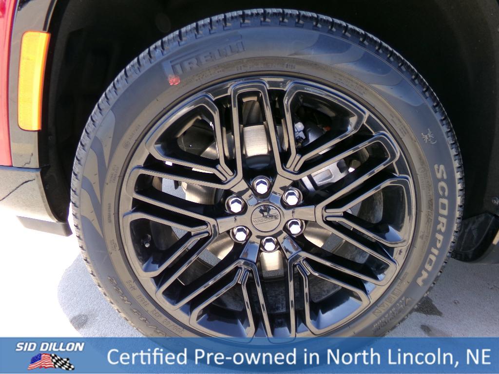 used 2024 Jeep Wagoneer car, priced at $62,991
