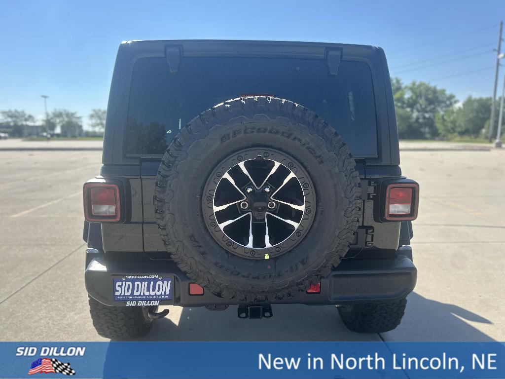 new 2025 Jeep Wrangler car, priced at $53,570