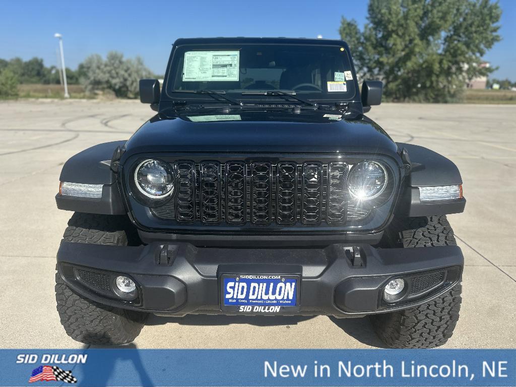 new 2025 Jeep Wrangler car, priced at $53,570