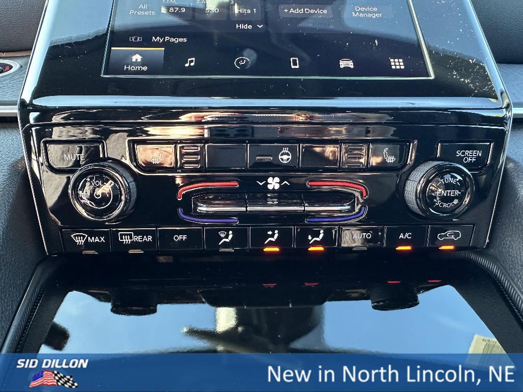 new 2025 Jeep Grand Cherokee car, priced at $41,125