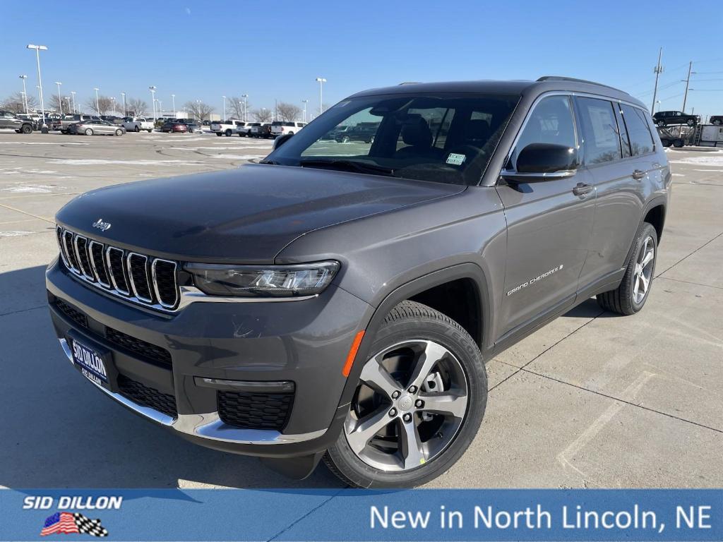 new 2025 Jeep Grand Cherokee L car, priced at $47,420