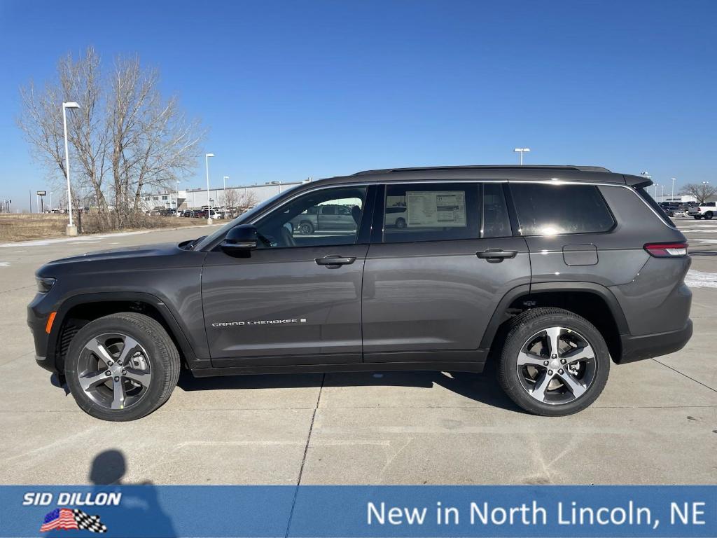 new 2025 Jeep Grand Cherokee L car, priced at $46,420