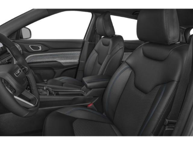 new 2025 Jeep Compass car, priced at $31,648
