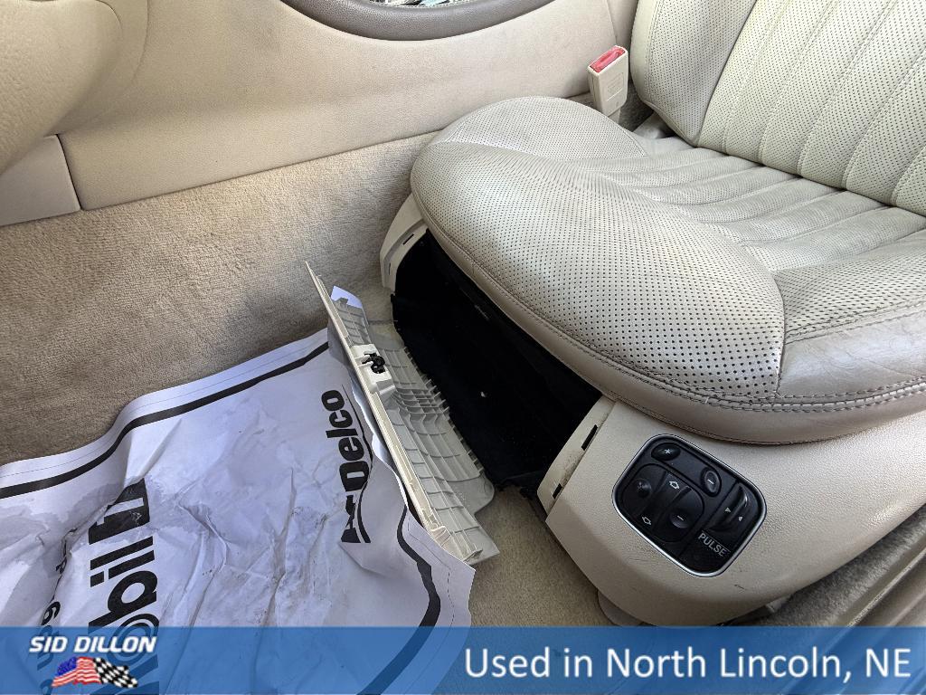 used 2011 Mercedes-Benz SL-Class car, priced at $16,492